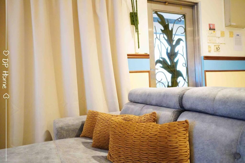Grand Retreat In Oug 18 Pax Private Pool Paradise Kuala Lumpur